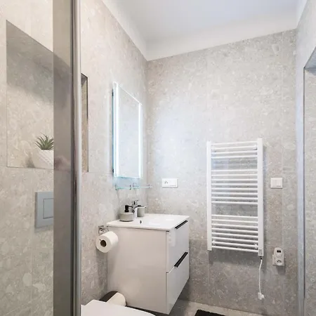 202 * Ружомберок