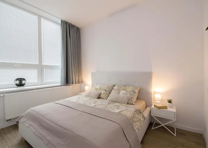 202 Apartament *